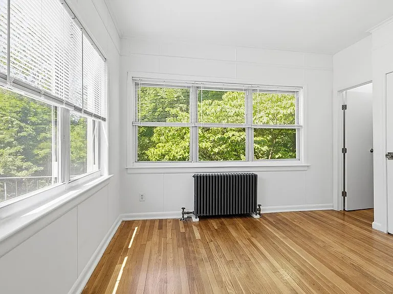 111 N Broadway #A — Photo 25