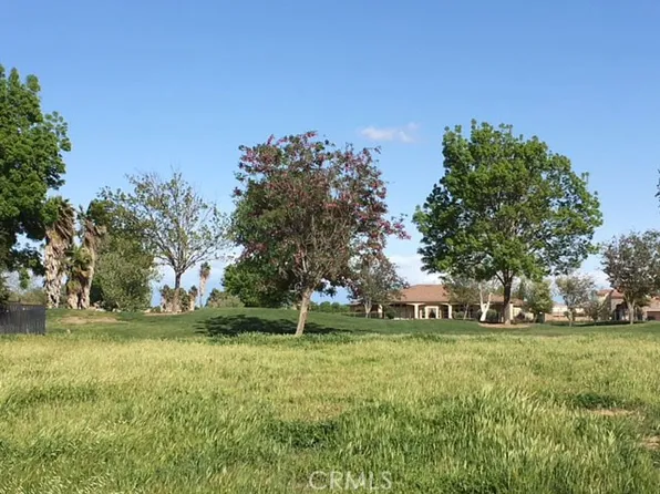 8440 Lake Shore Dr, Chowchilla, CA 93610