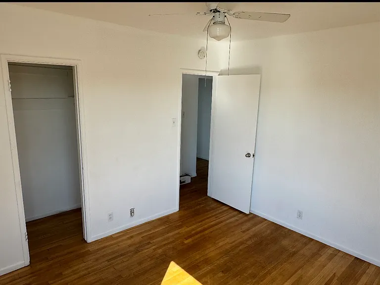 568 Margaret Ave #1 — Photo 10