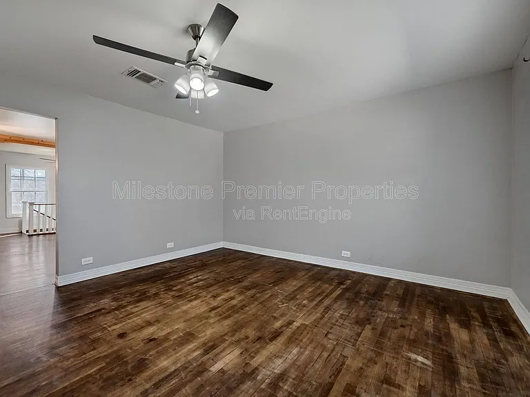 1624 S Fannin Ave — Photo 4