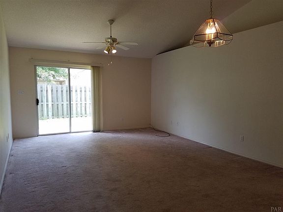 2nd image of 120 Mirabelle Cir