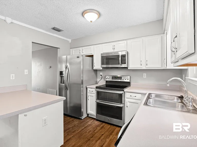 16216 Pointer Dr — Photo 7