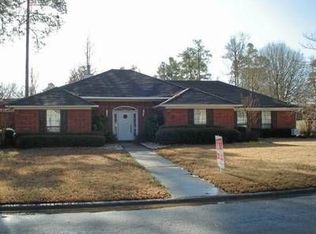 1000 Fairway Dr, Pine Bluff, AR 71603