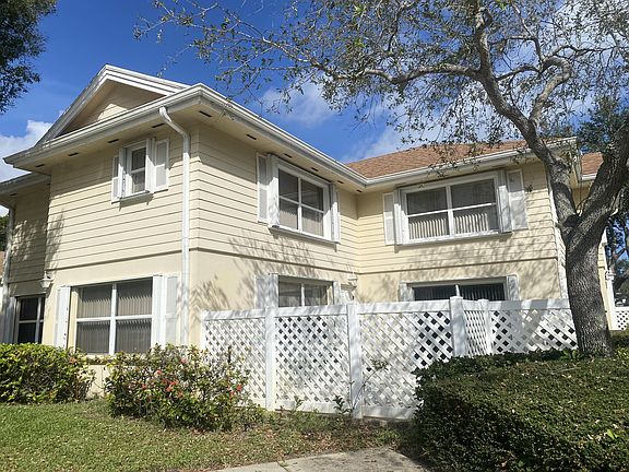 3rd image of 8158 Andover Ct #58D58D