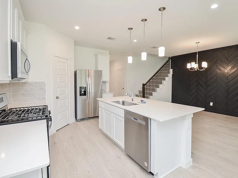 4218 Berwick Park Ln — Photo 13