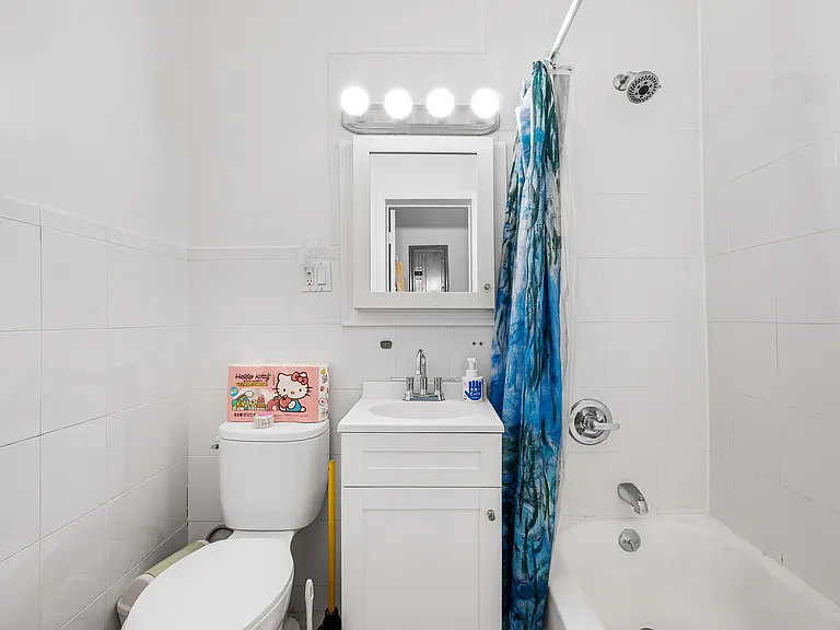 1285 Hancock St #2 — Photo 6