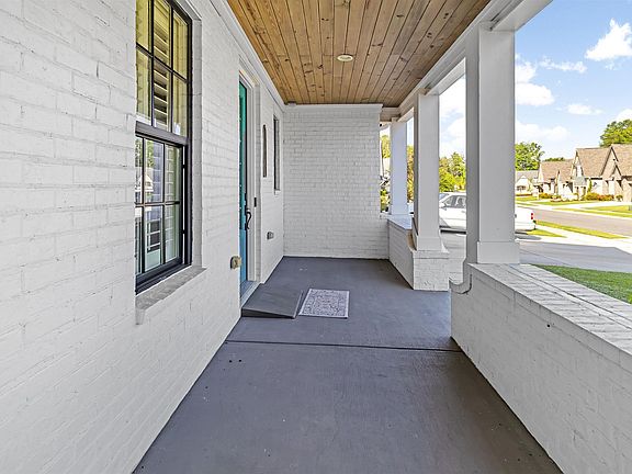 4th image of 8209 Annika Dr