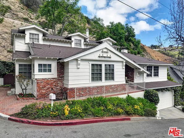 2132 El Roble Ln, Beverly Hills, CA 90210