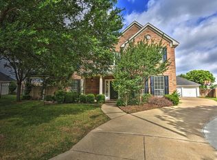 6960 Canyon Springs Rd, Fort Worth, TX 76132