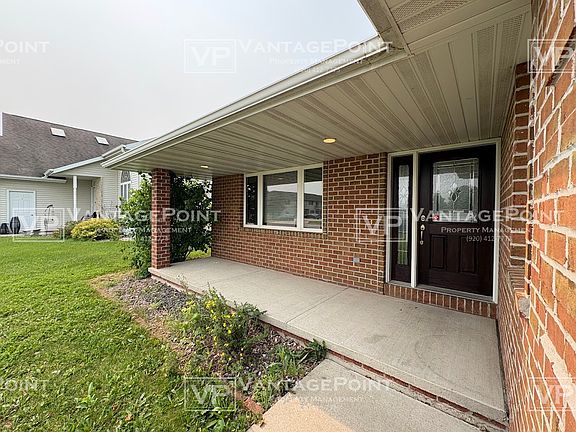 2nd image of 1775 Burgoyne Ct