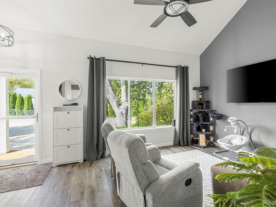 64 Shotwell St, photo 9