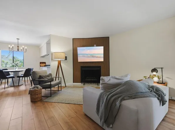 2118 Oceanside Blvd, Oceanside, CA 92054