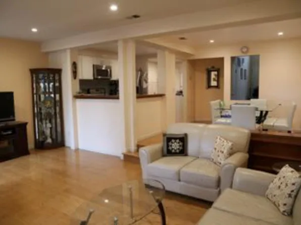 163 Sherland Ave, Mountain View, CA 94043