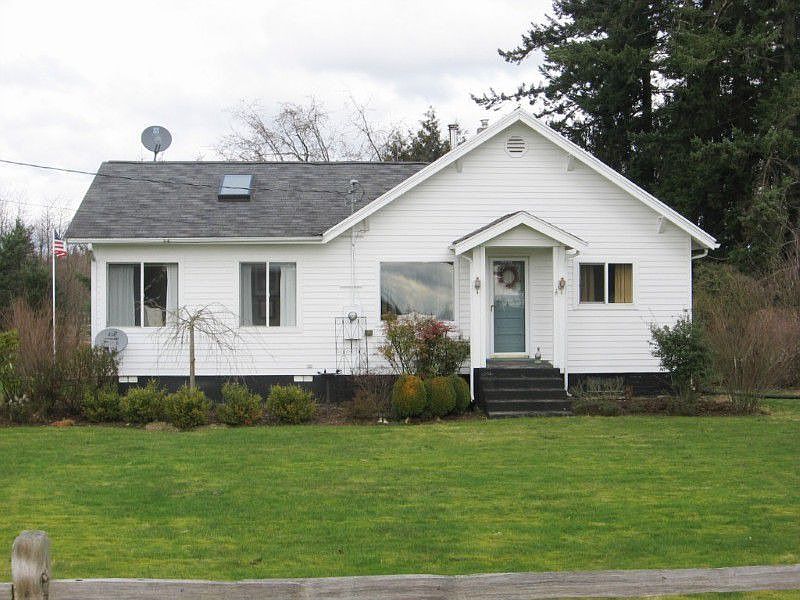 Newer roof on this charming farm house