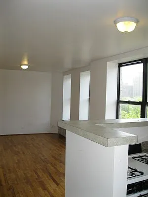 Rented by Tower Brokerage | media 47