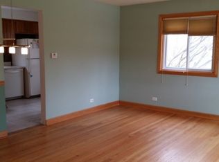7319 N Campbell Ave, Chicago, IL