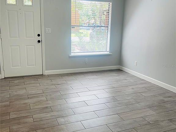 5th image of 2701 NE 10TH STREET #802
