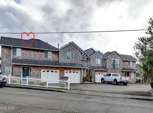 301 C St, Seaside, OR 97138