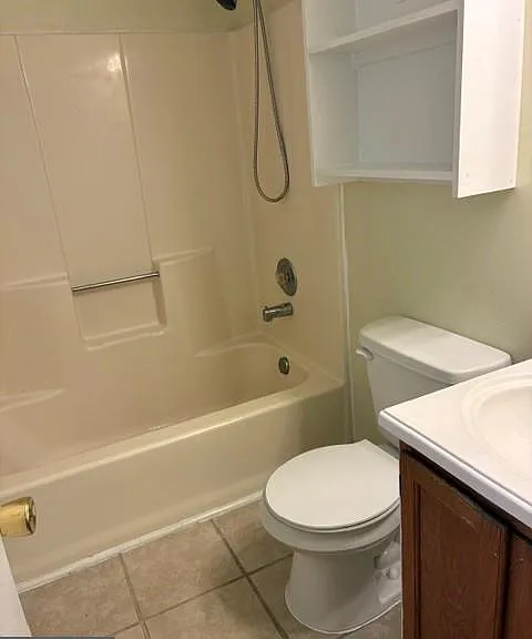 22240 Hawthorne Way — Photo 14