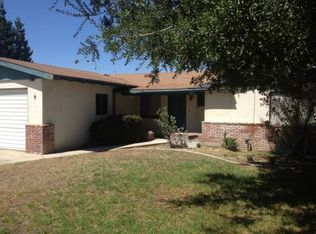 10700 La Cresenta Dr, Bakersfield, CA 93312