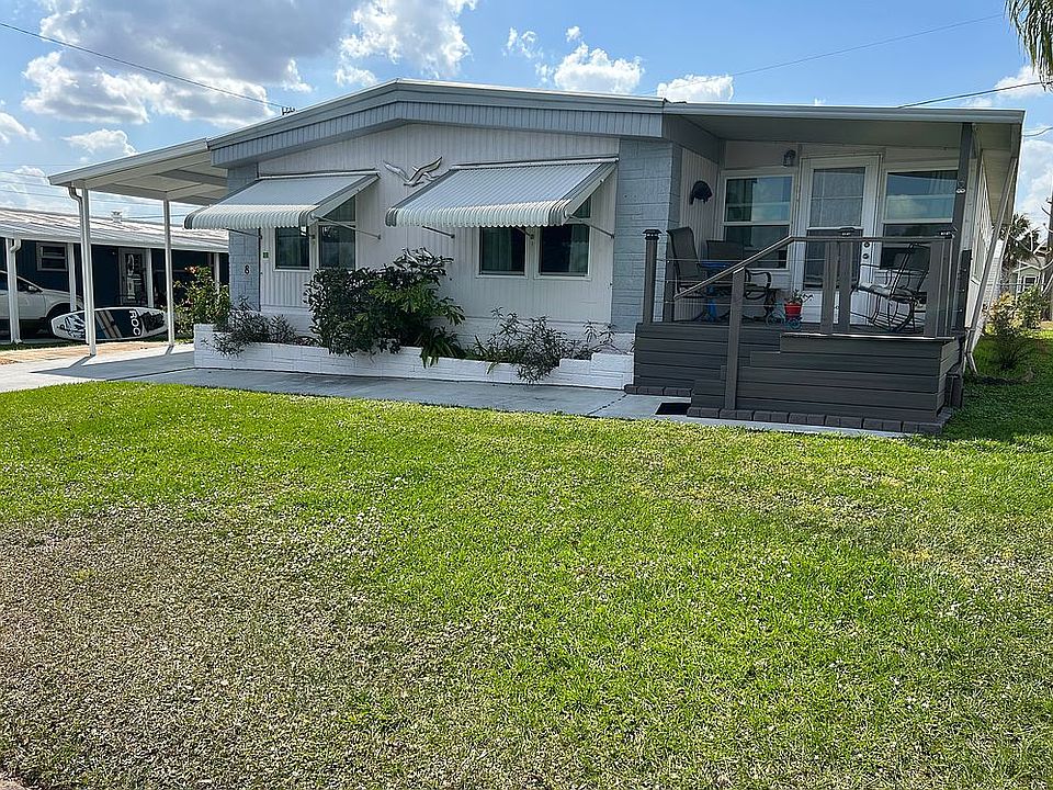 1st image of 8 Paradise Hill Dr