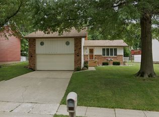 3574 Plover Dr, Decatur, IL 62526