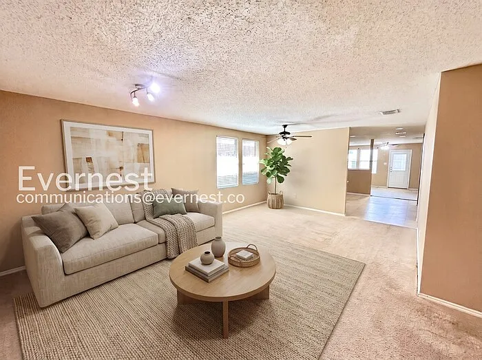 3422 Lipizzan Dr — Photo 4