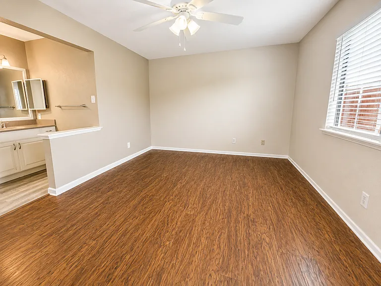 7713 Jerome Dr — Photo 40