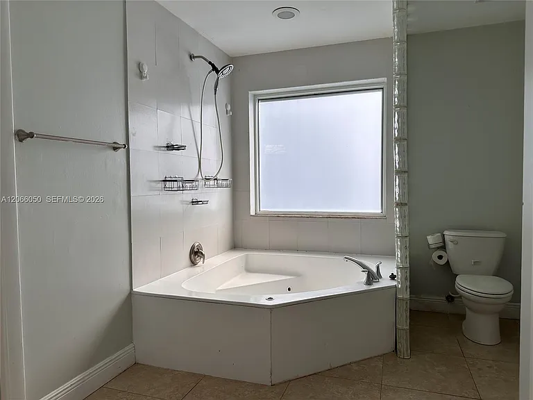 11907 Jennifer Way — Photo 19
