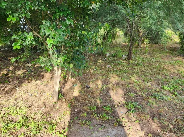 610 S Atascosa St, Mathis, TX 78368
