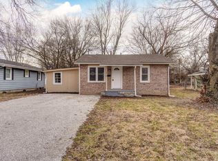 2622 W State St, Springfield, MO 65802