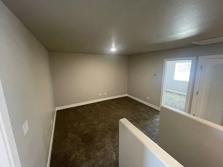 3154 W 1650 N #C — Photo 11