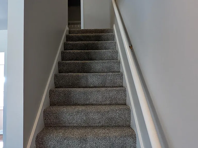 307 Robinhood Ln #EAST — Photo 6