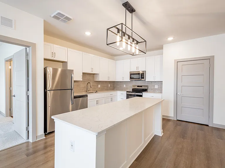 Allure Apartments — Photo 46