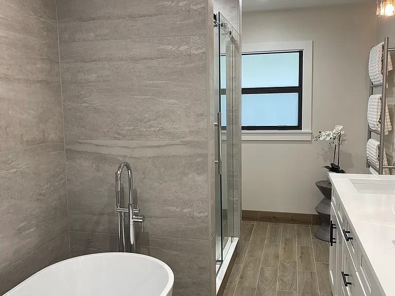 308 Sharwood Dr — Photo 6