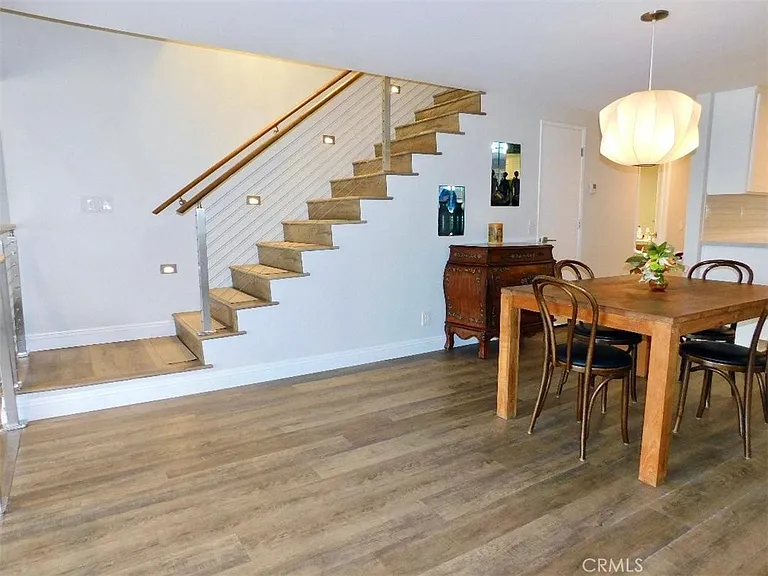 814 Cliff Dr — Photo 11