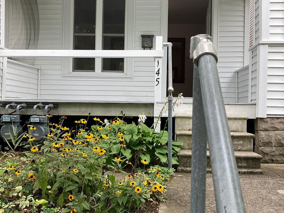 1st image of 145 E Blake Ave