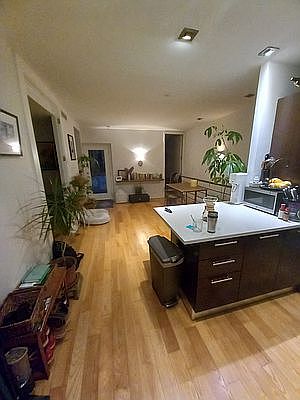 2nd image of 160 Grand St APT 1B