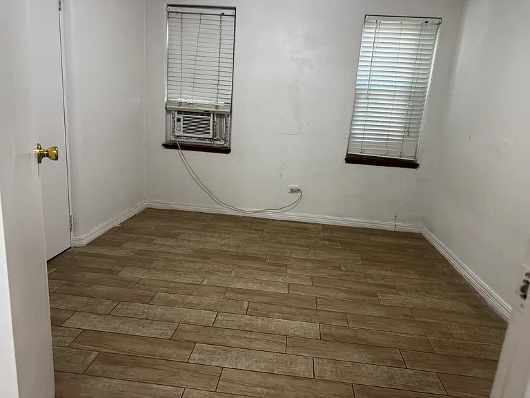 1201 SW 11th Ave #4 — Photo 12