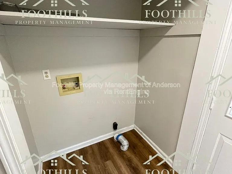 214 Keithwood Dr — Photo 15
