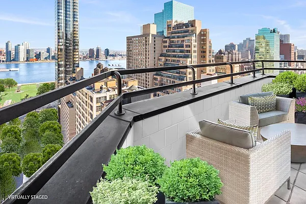 Rented by Douglas Elliman | media 15