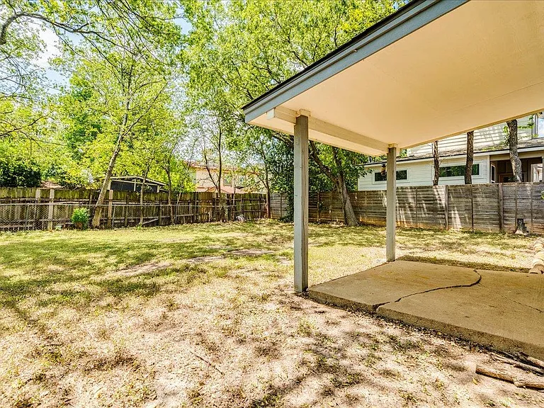 6801 Porter St — Photo 23