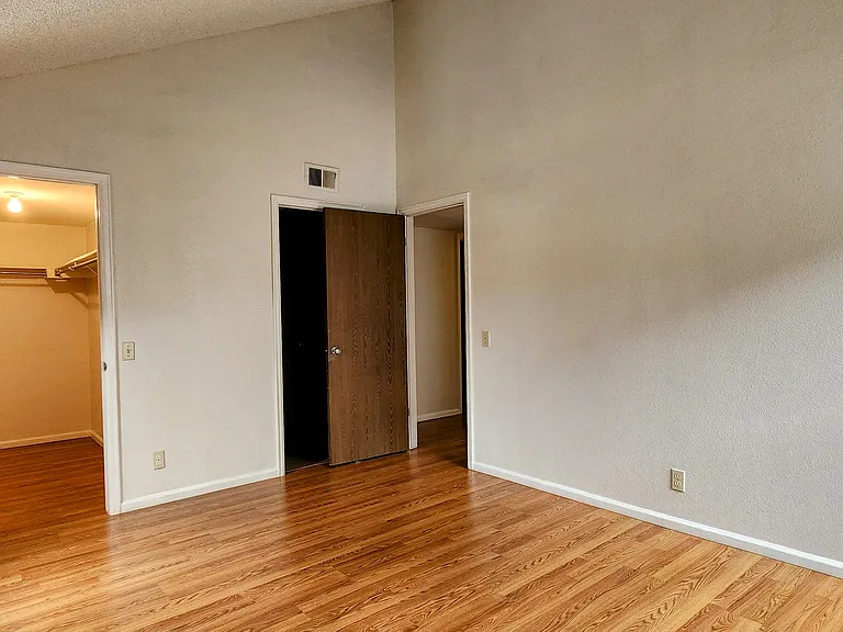13902 E Stanford Cir — Photo 14