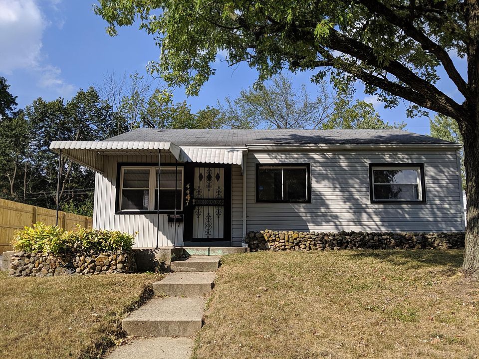 1st image of 4447 Curundu Ave