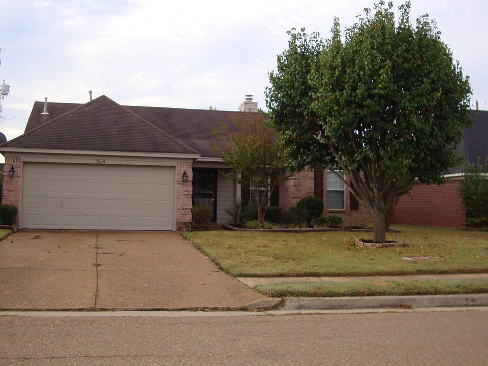 1st image of 7049 Ireland Dr
