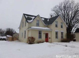 118 4th St SW, New Prague, MN 56071