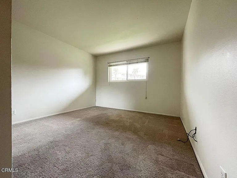 669 Reef Cir — Photo 5