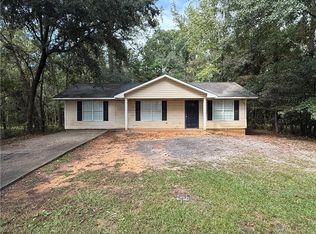 303 E Banyan St, Bay Minette, AL 36507
