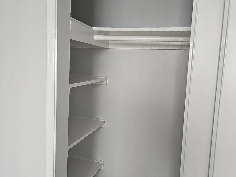 5843 Willoughby Ave #3 — Photo 9