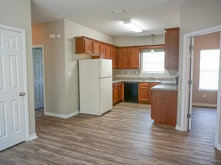 4885 Catahoula Dr — Photo 3